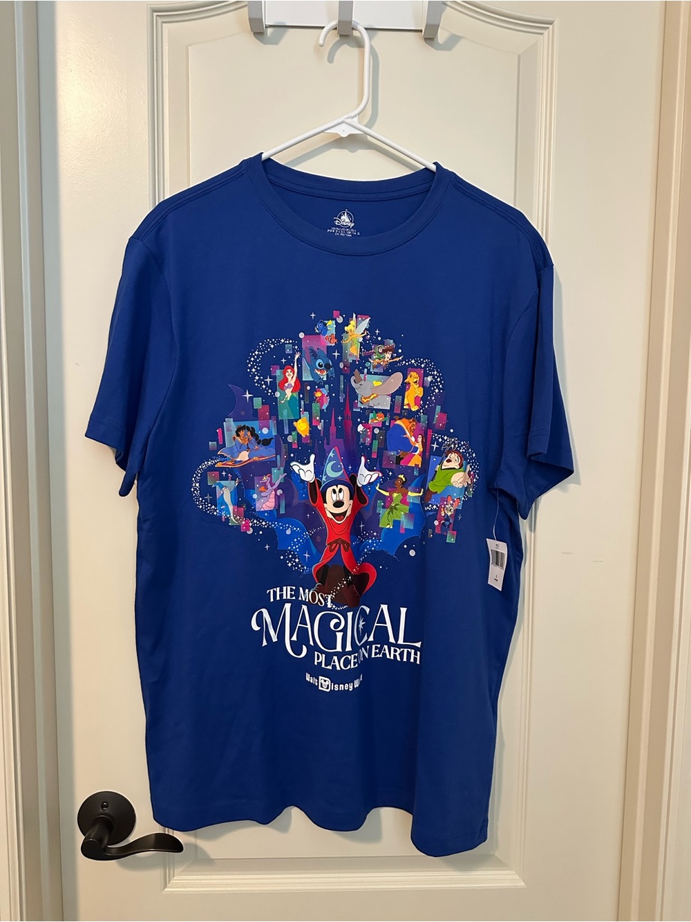 NWT Disney Parks WDW The Most Magical Place On Earth T-Shirt Large